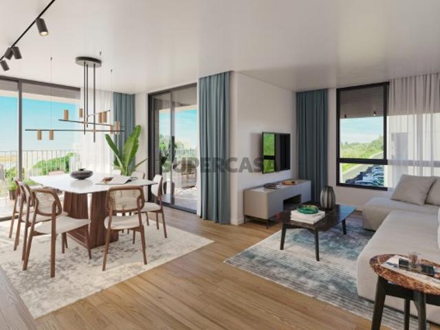 Apartamento T3 com varanda em novo empreendimento em Caxias