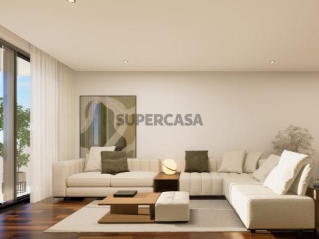 Apartamento T3 com varanda Vila Nova de Gaia