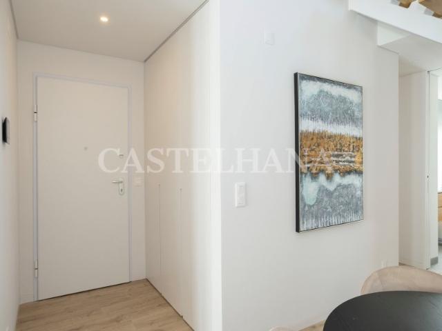 Apartamento T3 com varanda, no centro de Tavira