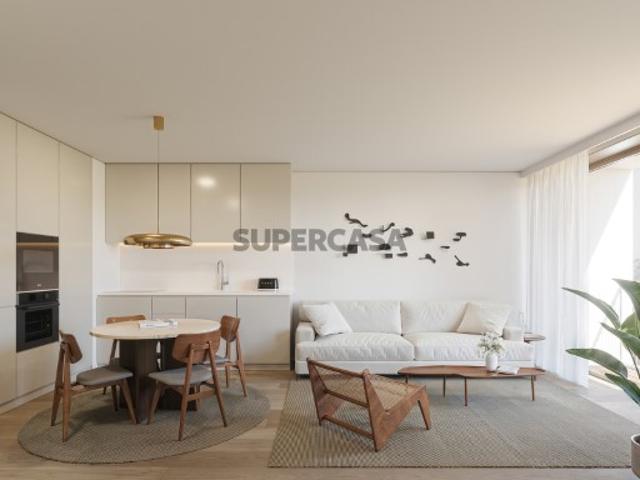 Apartamento T3, com varanda, no novo empreendimento no campo Grande