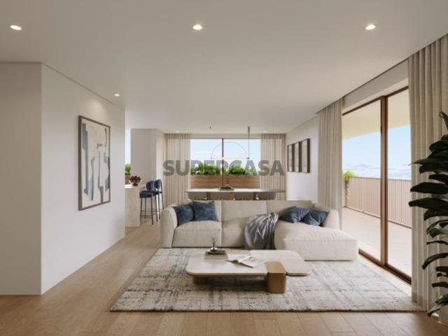 Apartamento T3 com Varanda Próximo ao Mar para comprar em São Félix da Marinha Vila Nova de Gaia Porto