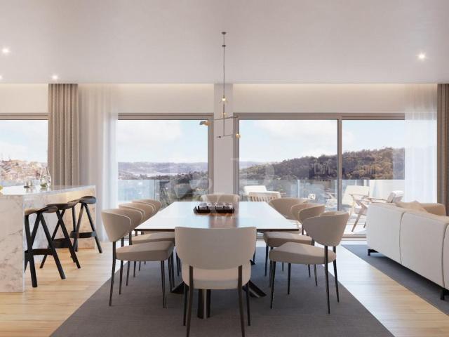 Apartamento T3 com varandas e estacionamento, Campolide, Lis. 140m² Campolide