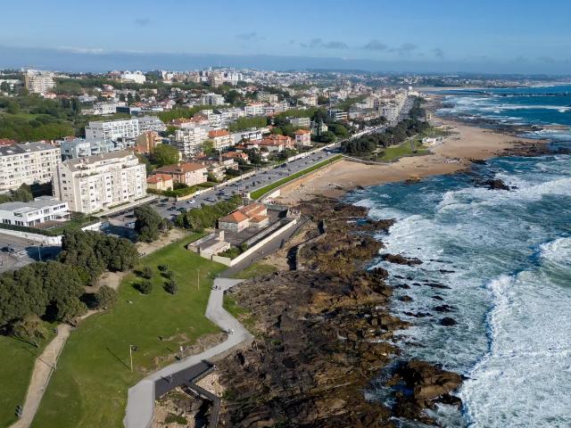 Apartamento T3 com Vista Mar na Foz do Porto