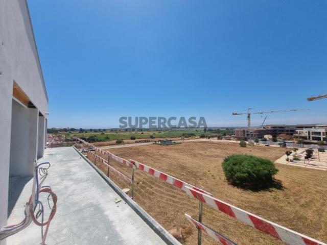 Apartamento T3 com vista mar