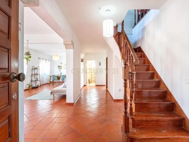 Apartamento T3 com Vista Panorâmica no Montijo
