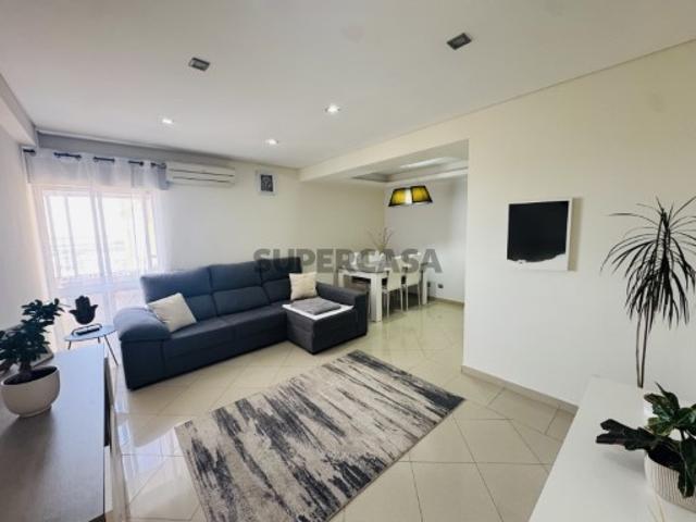 Apartamento T3 com Vista Ria Formosa no Bom João