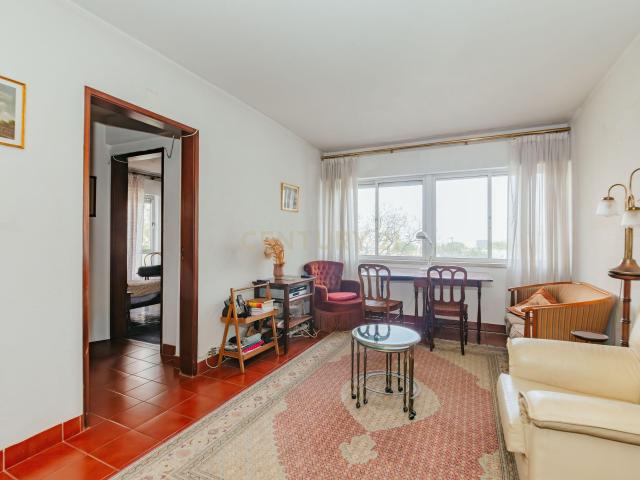 Apartamento T3 com Vista Rio nos Olivais, Lisboa
