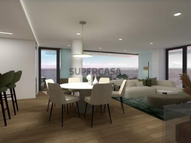Apartamento T3 com vista rio e terraço