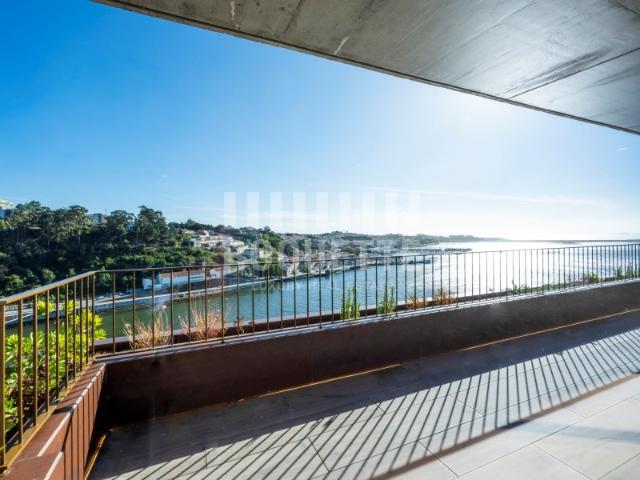 Apartamento T3 com vistas deslumbrantes