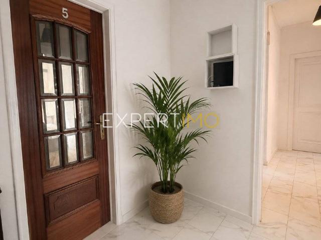 Apartamento T3 convertido em T4, Venteira na Amadora