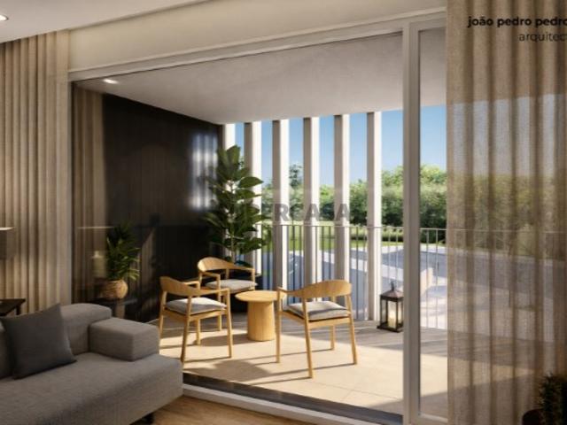 Apartamento T3 / Condomínio Fechado com Piscina /Fátima