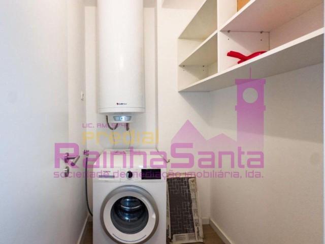 Apartamento T3, Coimbra Sé Nova, Santa Cruz, Almedina e São Bartolomeu, Coimbra | BPI Expresso Imobiliário