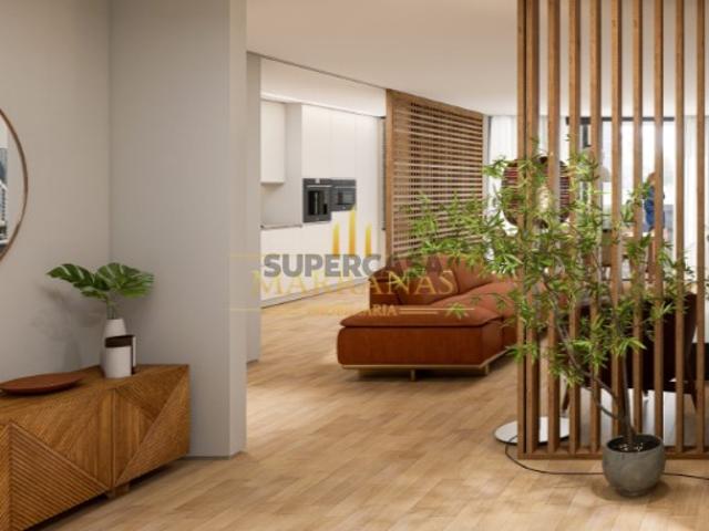 Apartamento T3 c/varanda