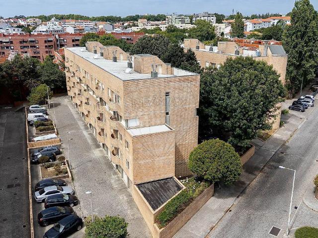 APARTAMENTO T3 C/VARANDA ALDOAR, PORTO