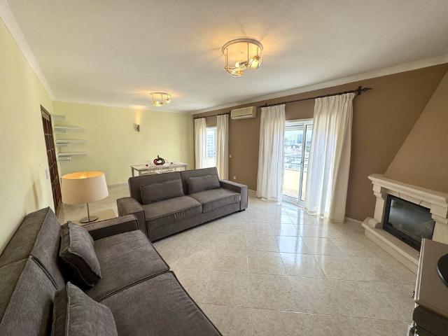 Apartamento T3, de 171m2, na melhor zona da cidade