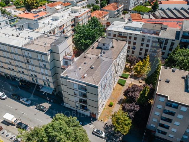 Apartamento T3 de Excelência na Av. de Londres