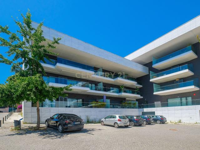 Apartamento T3 de Excelência em Porto Salvo, Oeiras