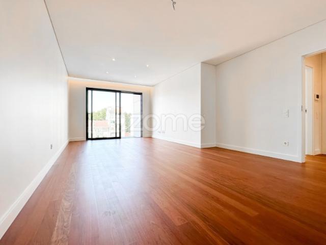 Apartamento T3 de Luxo no Centro de Matosinhos MIRA PARK