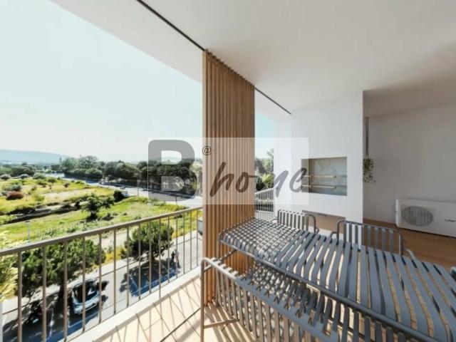 Apartamento T3 de Luxo com Terraço e Estacionamento