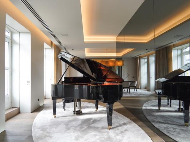 Apartamento T3 de luxo com Vista Rio e Garagem, para Venda na Av. da Liberdade, Lisboa