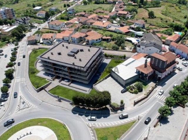 Apartamento T3 de Luxo, Condomínio Fechado Baltar, Paredes