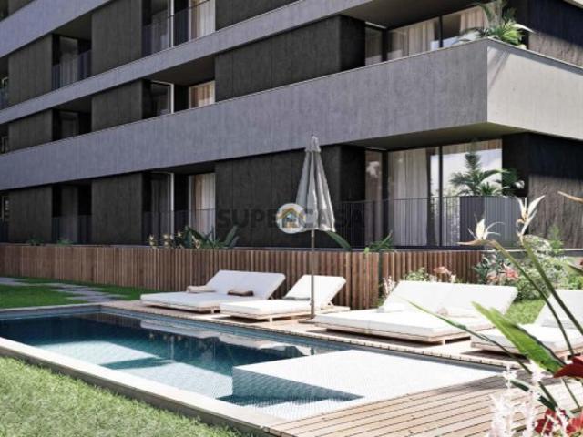 Apartamento T3 de luxo em condomínio exclusivo Páteo 1896