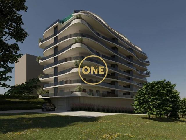 Apartamento T3 de Luxo em Fraião