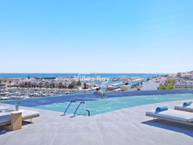 Apartamento com piscina e ginásio, T3 de Luxo Frente à. 165m² São Gonçalo de Lagos
