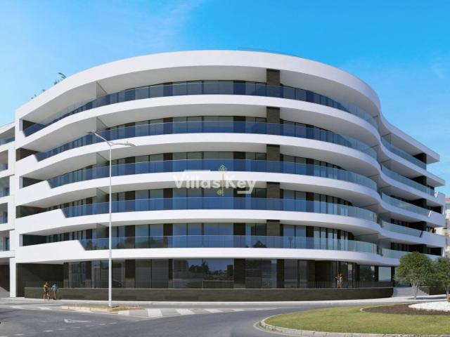 Apartamento T3 de Luxo Frente à Marina de Lagos/Algarve