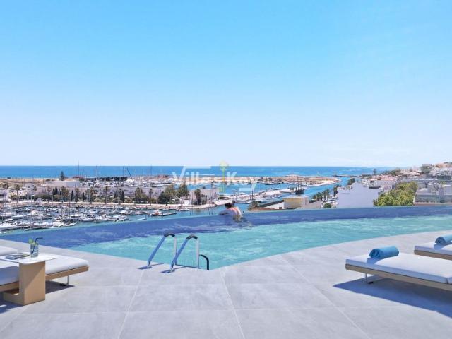 Apartamento com piscina e ginásio, T3 de Luxo Frente à Marina de Lagos/Algarve, Portugal