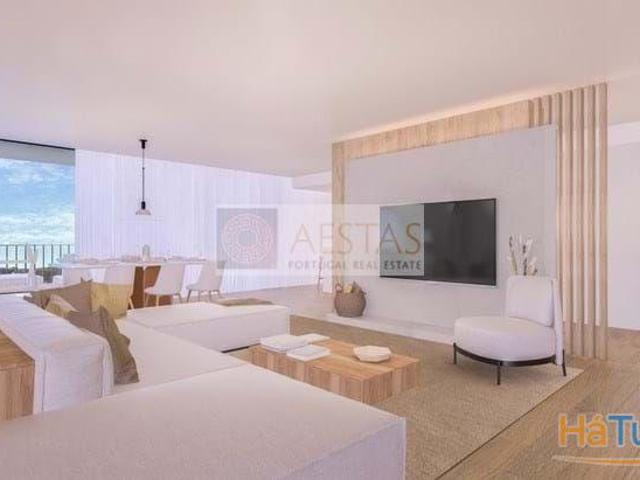 Apartamento T3 Duplex. | 21113176401