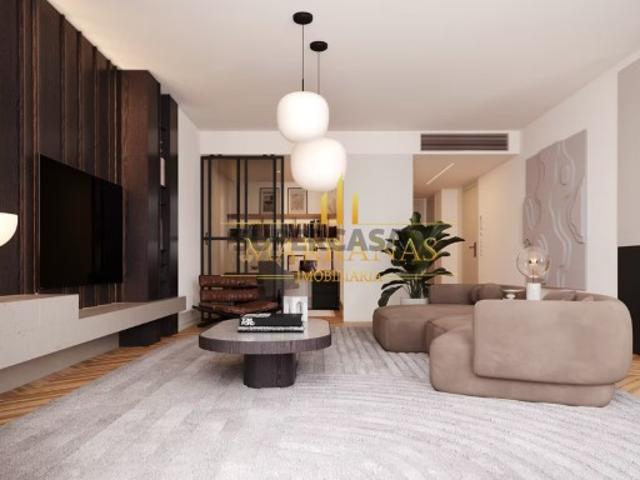 Apartamento T3 Duplex c/ vista urbana