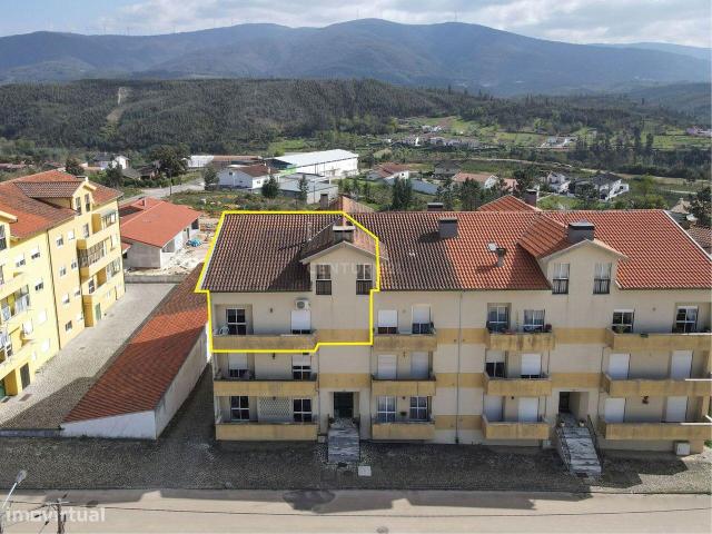 Apartamento T3 Duplex com Garagem no Centro de Serpins Lous. 98m² Serpins