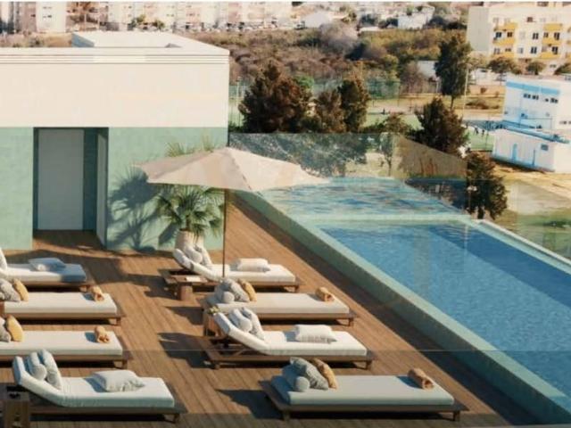 Apartamento T3 Duplex com Terraço Privativo e Jacuzzi 116m² Faro Sé e São Pedro