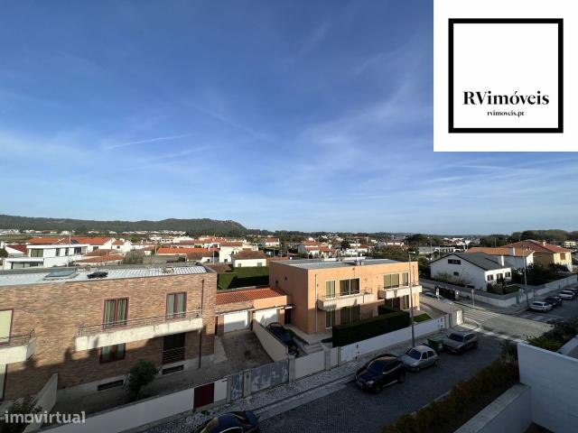 Apartamento T3 Duplex centro Esposende