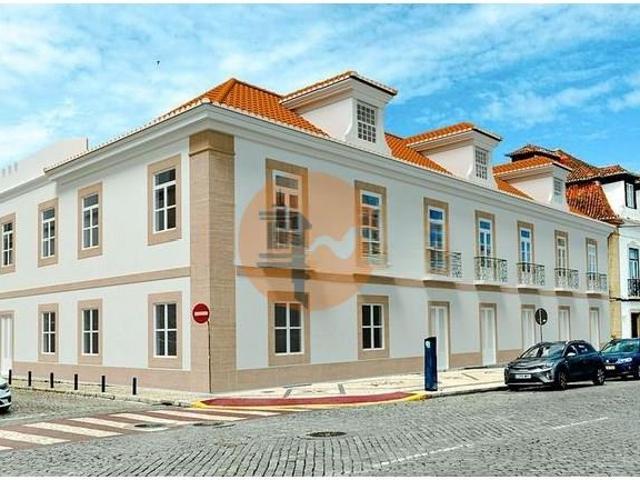 Apartamento T3 duplex à venda em Edifício Pombalino 196m² Vila Real De Santo António
