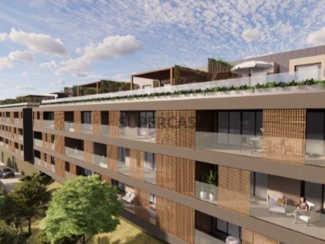 Apartamento T3 DUPLEX em construção | Condomínio com piscina e vista para rio | Santa Clara
