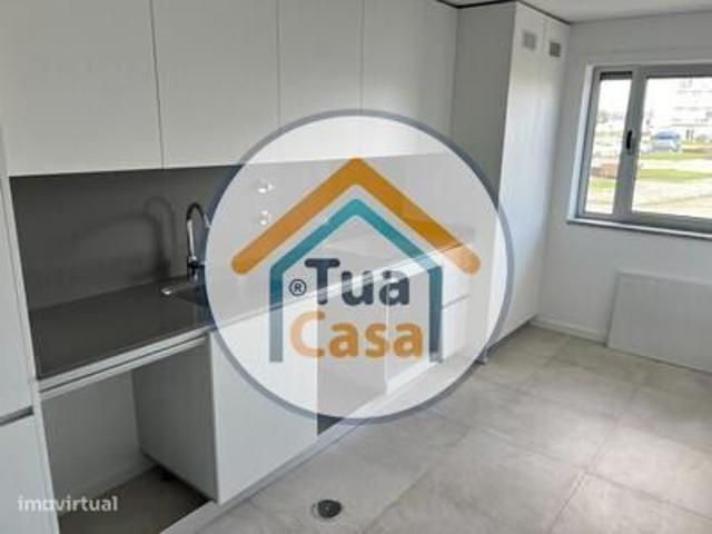 Apartamento T3 Duplex em Carregal do Sal Em Construo
