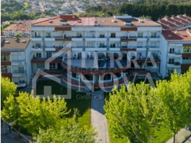 Apartamento T3 Duplex em Santiago Viseu