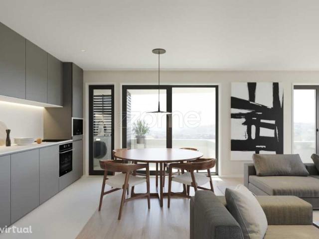 Apartamento T3 duplex em Valadares