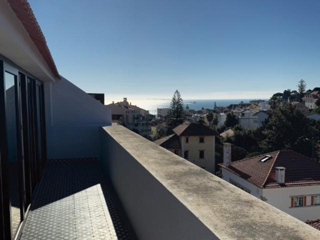 Apartamento T3 duplex Monte Estoril