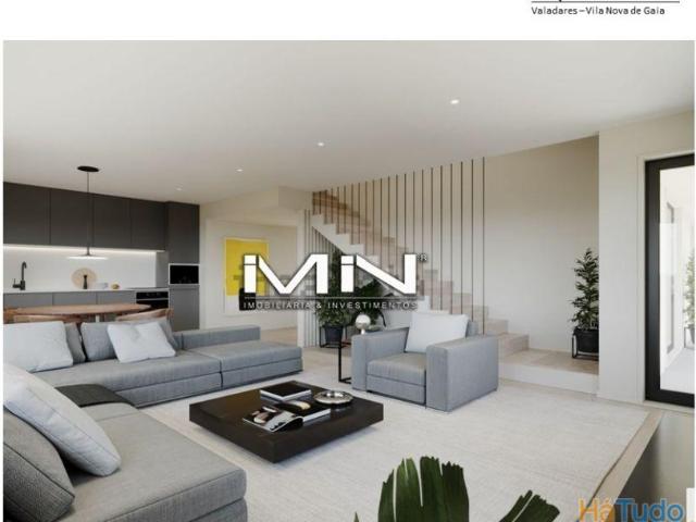 Apartamento T3 duplex Novo 2 lugares de garagem Ultima fração disponível. | 26073520383