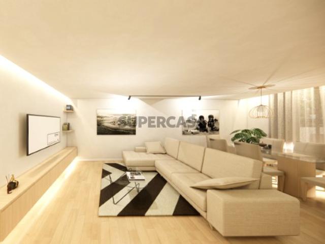 Apartamento T3 Duplex novo com piscina na Praia da Barra!
