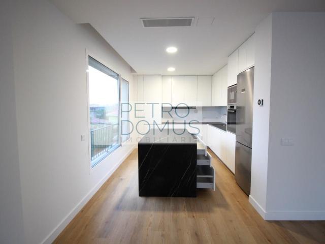 Apartamento T3 Duplex No Centro De Leiria 0m² Leiria, Pousos, Barreira e Cortes