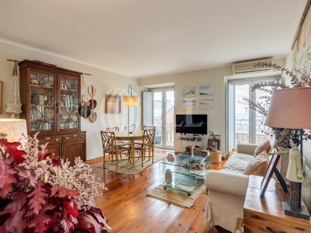 Apartamento T3 duplex, na Madragoa, em Lisboa 0m² Estrela