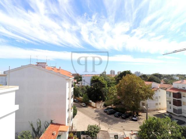 Apartamento T3 Duplex num Condominio Fechado em Cascais 134m² Cascais e Estoril