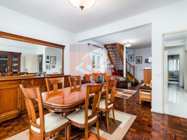 Apartamento T3 Duplex para venda na Ramada