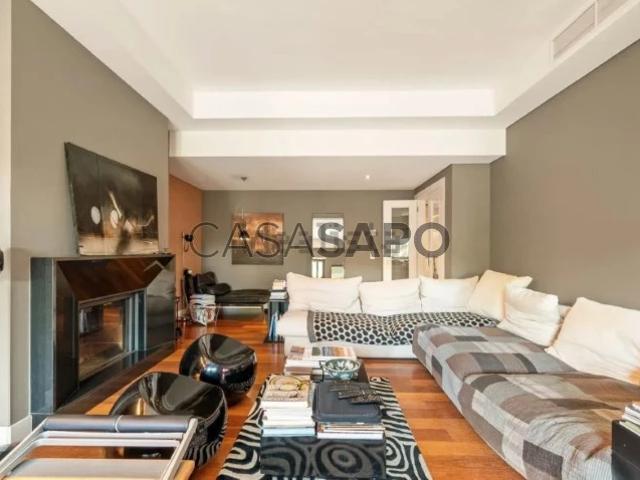 Apartamento T3 Duplex para alugar em Cascais