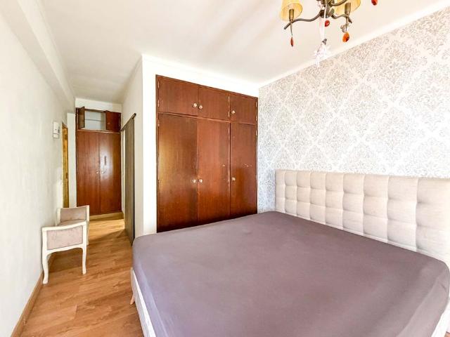 Apartamento T3 Duplex para Arrendamento Anual em Portimão