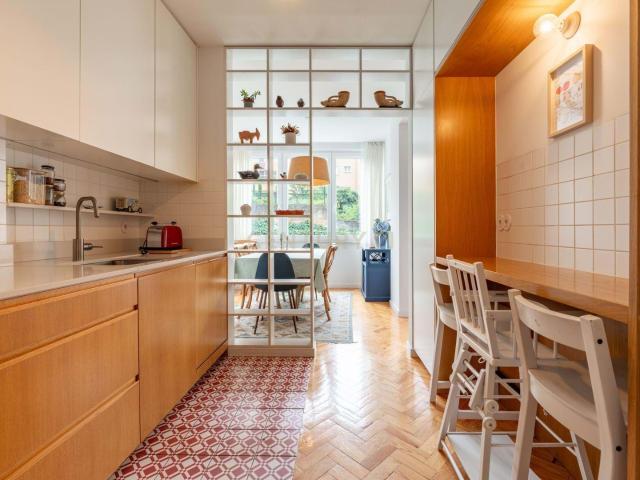 Apartamento T3 Duplex Remodelado em Alvalade